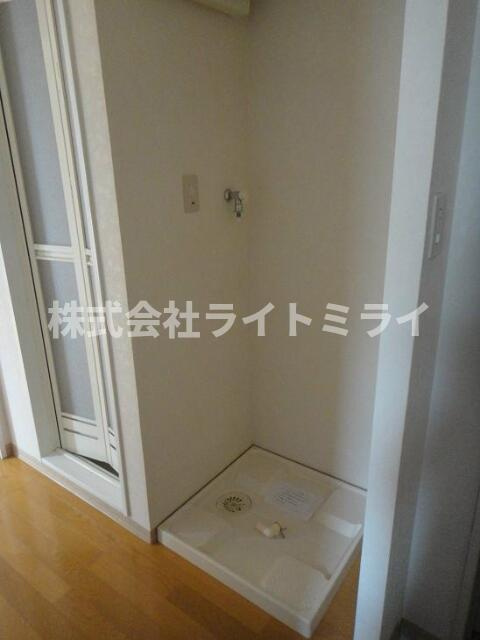 ＢＵＩＬＤＩＮＧ・Ｋの設備|洗濯機置き場。 