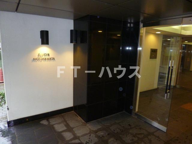 エスポワール本八幡のエントランス