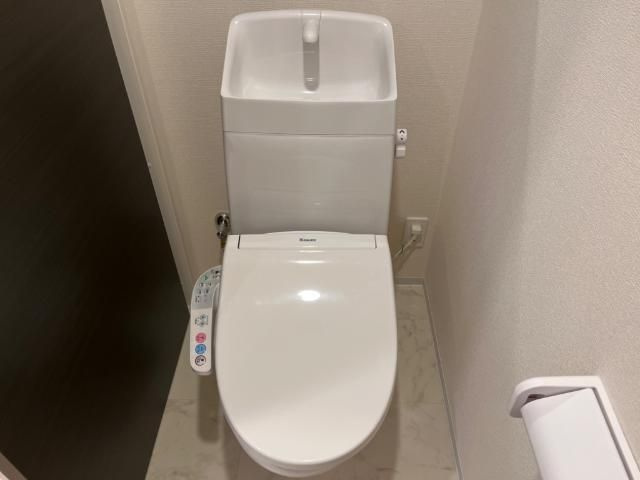 カルマティー~CalmaTi~のトイレ|ゆったりとした空間のトイレです