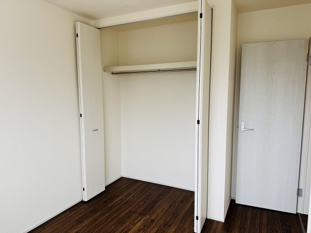 八王子市　上壱分方町　新築一戸建て　１８期の収納|～収納力の高いクローゼット完備～