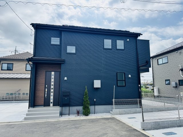 八王子市　上壱分方町　新築一戸建て　１８期の外観|～控除や減税で優遇の長期優良住宅　全棟南向き　2台駐車可能カースペース付き～