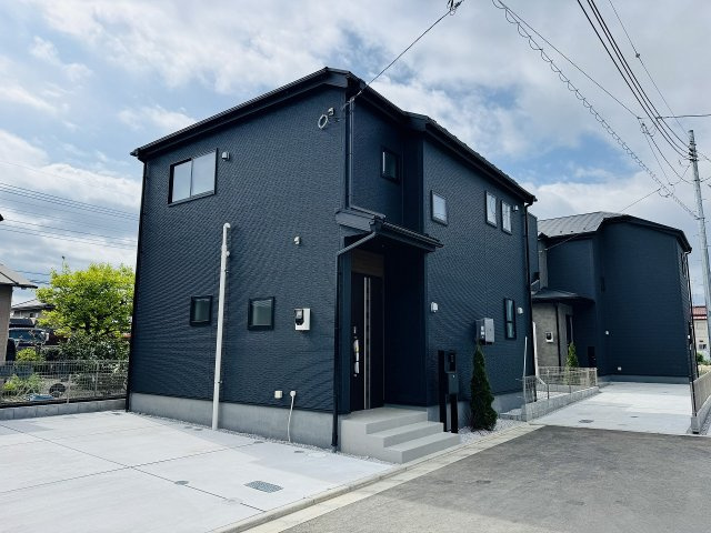 八王子市　上壱分方町　新築一戸建て　１８期の前面道路含む現地写真|～北西5.0ｍ道路に面しています～