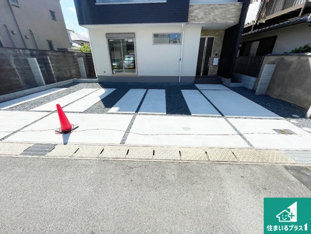 宇治市羽拍子町　第3期　新築一戸建ての駐車場|駐車スペース！散水栓があるので、こまめに愛車を洗えます！