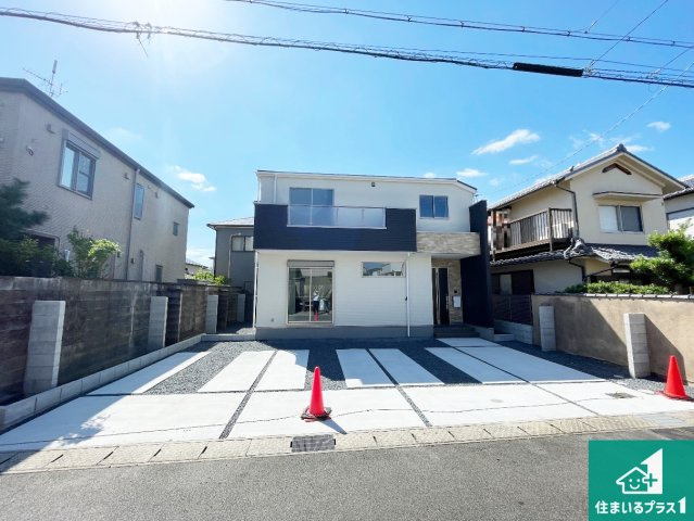 宇治市羽拍子町　第3期　新築一戸建ての外観|流行に左右されないシンプルな外観！