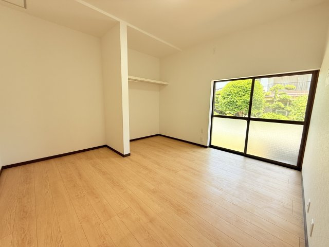 筑後市水田　中古戸建の洋室