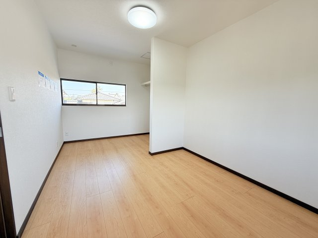筑後市水田　中古戸建の洋室