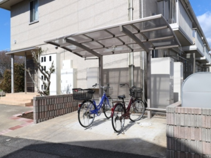 プラシデスB棟のその他共用部分|駐輪場です