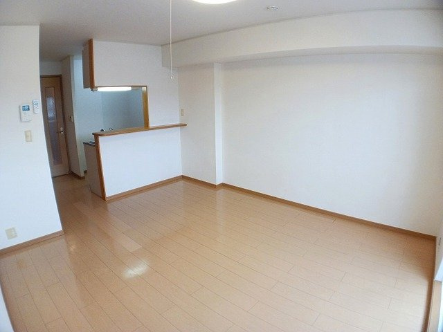 【内装】 | サンレミ葛原Ａ | 明るい室内です