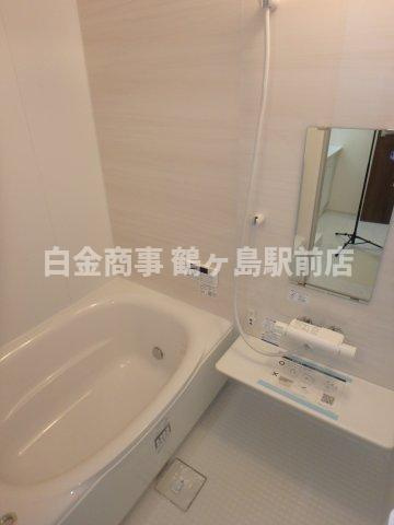 リーブルファイン北坂戸駅前の浴室