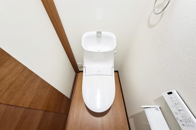 泉大津市旭町のトイレ|2Fトイレ