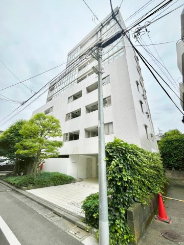 ブランクレア代々木公園の外観|2026.05.23撮影

現地ご見学希望・資料請求などお気軽にお問い合わせ下さい！
03-5990-5201