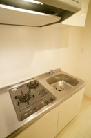 コンパクトなキッチンで掃除もラクラク