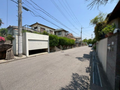 【前面道路含む現地写真】 | 赤坂台５丁　売土地 | 【住宅ローン相談】住宅ローンにご不安、ご心配のある方でもイエストアでは豊富な知識でサポート致します♪