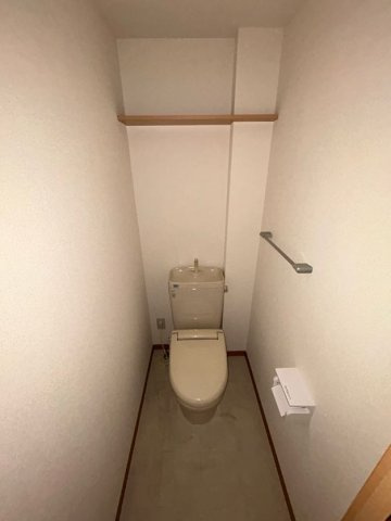 谷岡マンションのトイレ|コンパクトで使いやすいトイレです