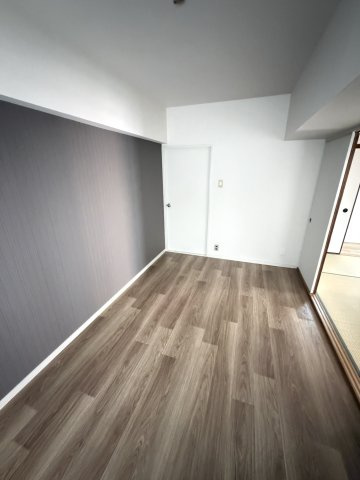 鯉川マンションの居間・リビング