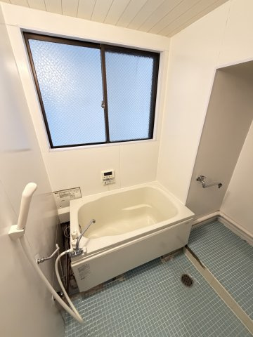 鯉川マンションの浴室