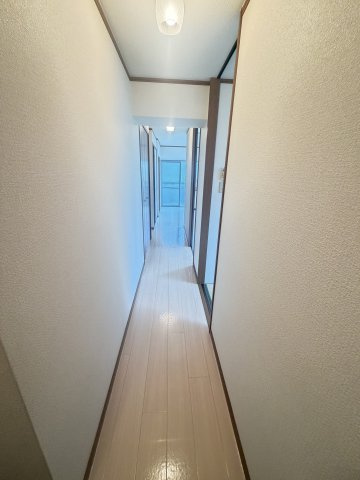 キャピタルマンションの玄関