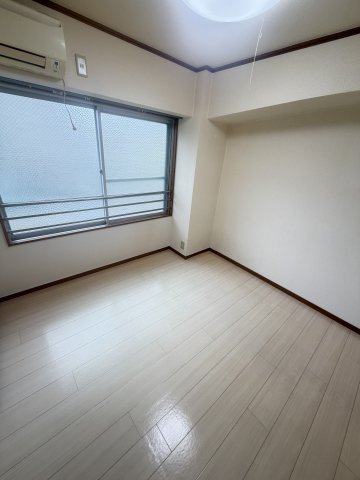 キャピタルマンションの寝室