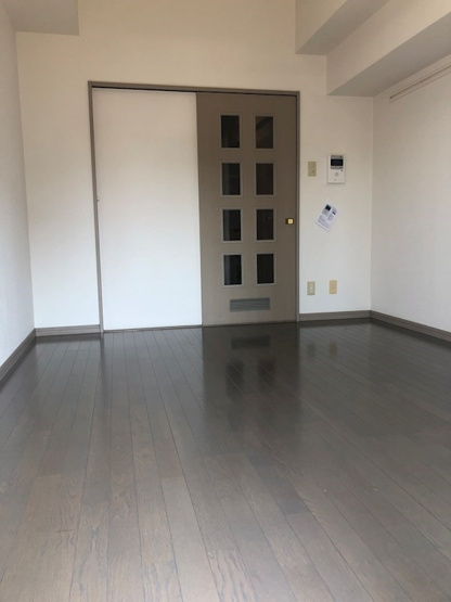 【居間・リビング】ソレイユ・ド元町
