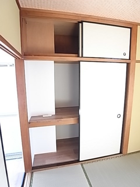 奥野ビルの収納
