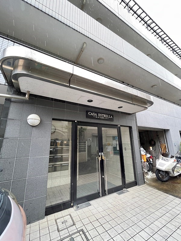 カーサエステレーヤのエントランス