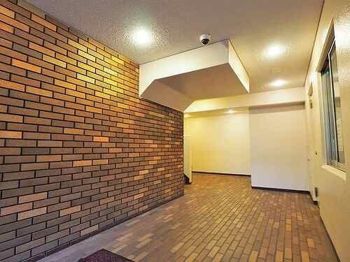 常盤松ロイアルハイツのロビー