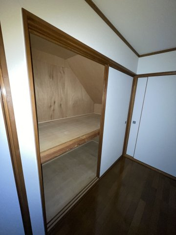 嶋田ハイツの収納