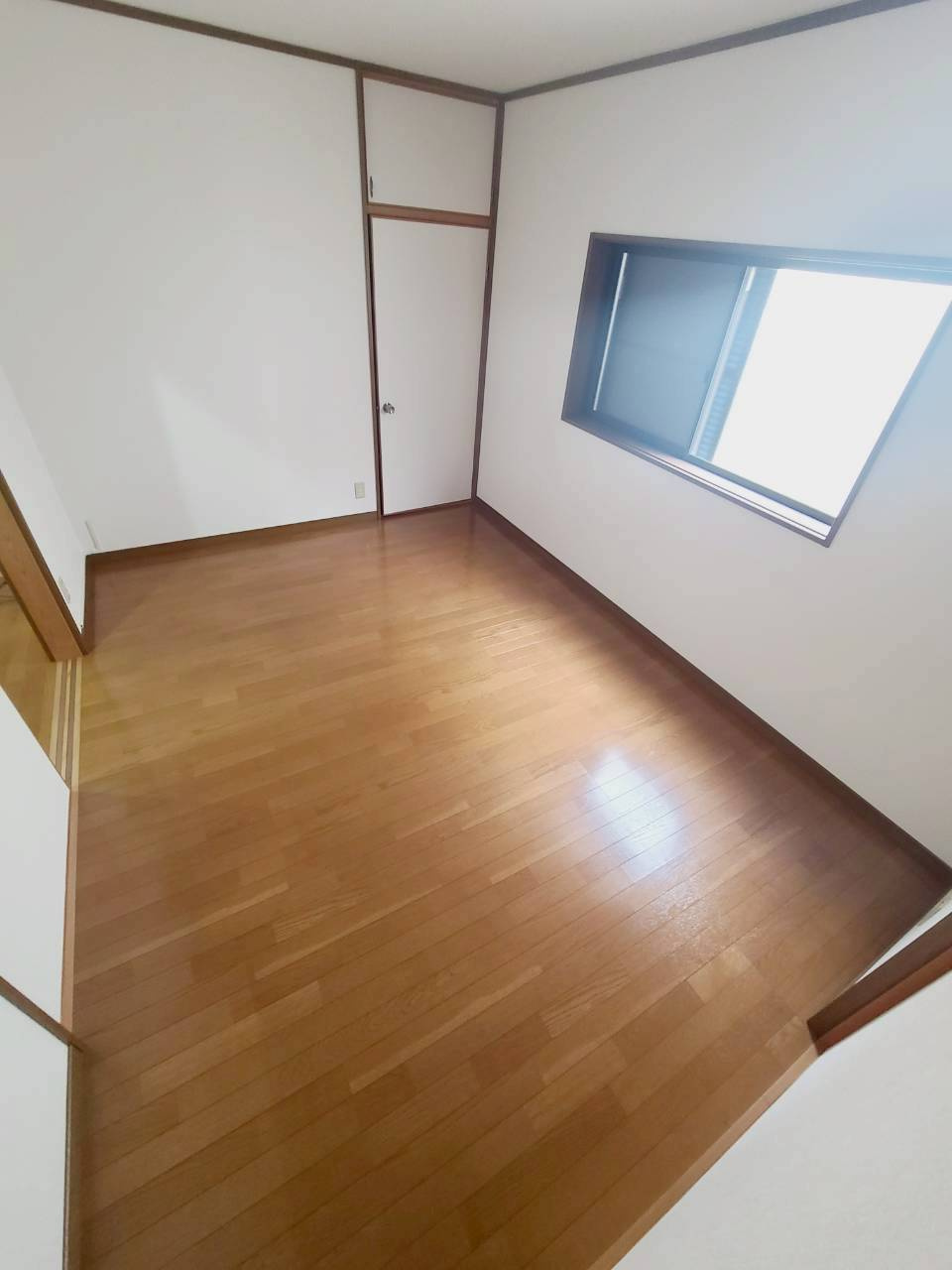 貸家　西宮市門戸岡田町の寝室