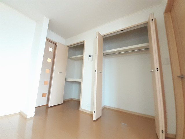 バロン・北の収納