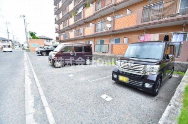【駐車場】 | サンヴェール新池
