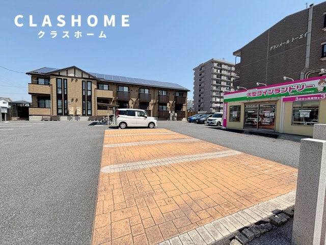 オリエンテ・グローリア　　刈谷市近郊の賃貸はクラスホーム刈谷店の駐車場