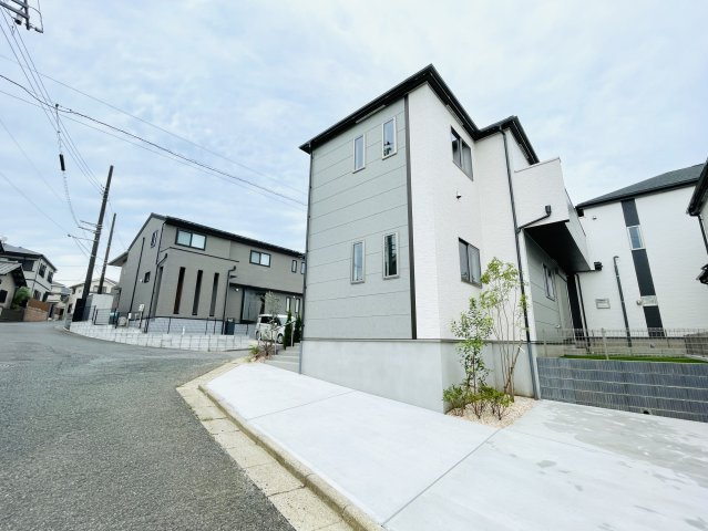 千葉市緑区誉田町1丁目830番〈2期〉の外観