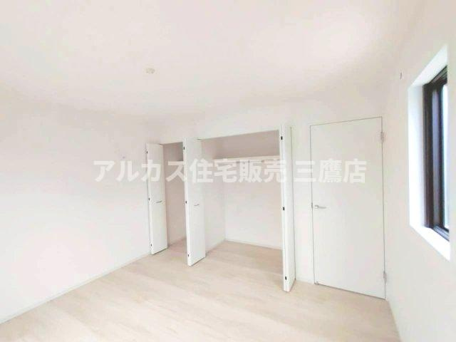 【内覧動画公開中！】府中市多磨町2丁目 西武多摩川線 多磨駅 新築戸建の洋室