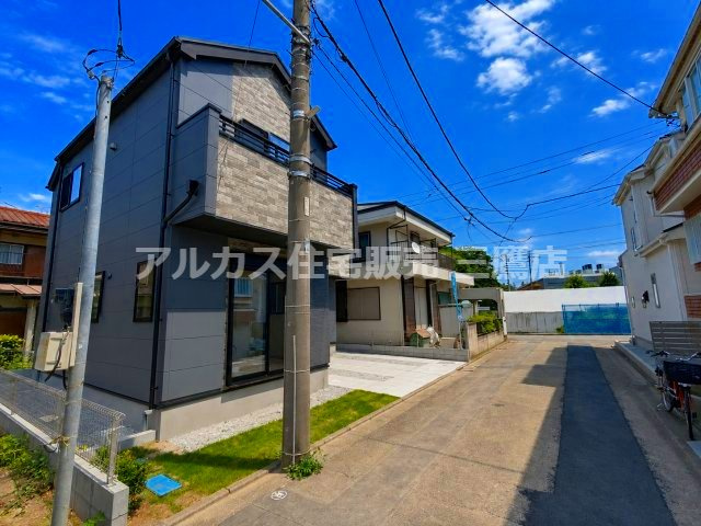 【内覧動画公開中！】府中市多磨町2丁目 西武多摩川線 多磨駅 新築戸建の前面道路含む現地写真