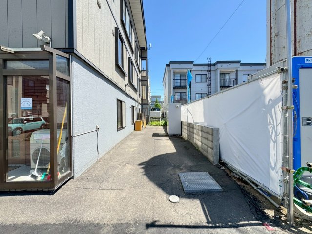 新琴似10条1丁目　一戸建ての駐車場|駐車スペース