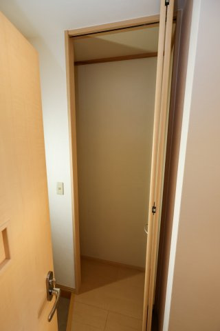 コーポクリスタルの駐車場