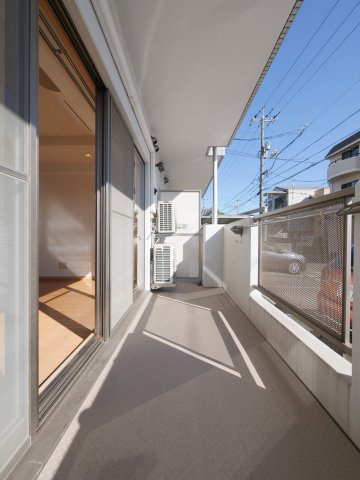 おぶりがーど今のバルコニー|※写真は別の部屋のものです。