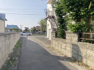 【周辺】 | 石狩市花川北２-５ 土地 | 遊歩道もあり通行便利な住環境♪