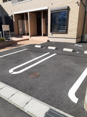 【駐車場】 | プリムローズ | 駐車場があります