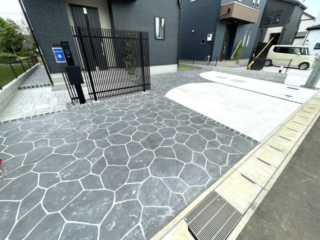 グラファーレ船橋市二和東1丁目11期の駐車場