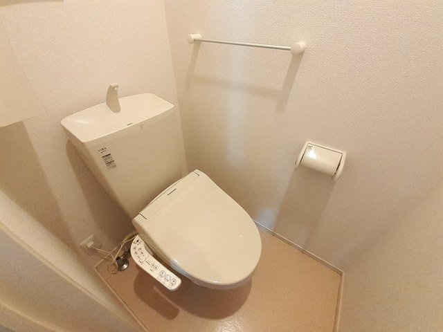 サニーコートⅢのトイレ|落ち着いたトイレです