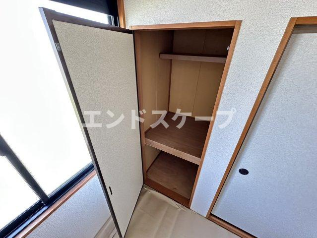 メゾンリヴェールの収納|高崎、前橋のお部屋探しはエンドスケープまで！お客様の理想お聞かせ下さい♪