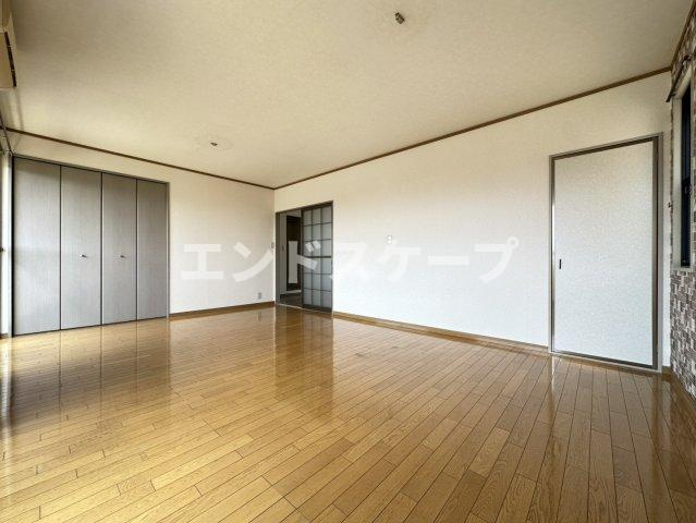 メゾンリヴェールの洋室|高崎、前橋のお部屋探しはエンドスケープまで！お客様の理想お聞かせ下さい♪