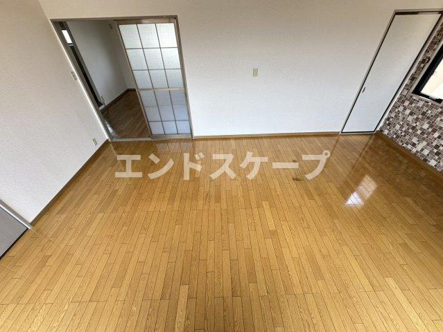 メゾンリヴェールの洋室|高崎、前橋のお部屋探しはエンドスケープまで！お客様の理想お聞かせ下さい♪
