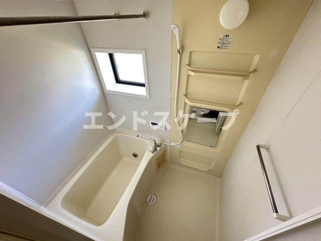 メゾンリヴェールの浴室|高崎、前橋のお部屋探しはエンドスケープまで！お客様の理想お聞かせ下さい♪