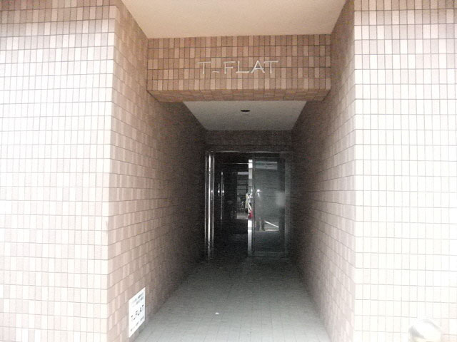 Ｔ＿ＦＬＡＴのエントランス