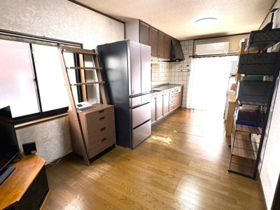 【居間・リビング】 | 高槻市安岡寺町1丁目 | ■LDK9帖のリビングダイニングです。