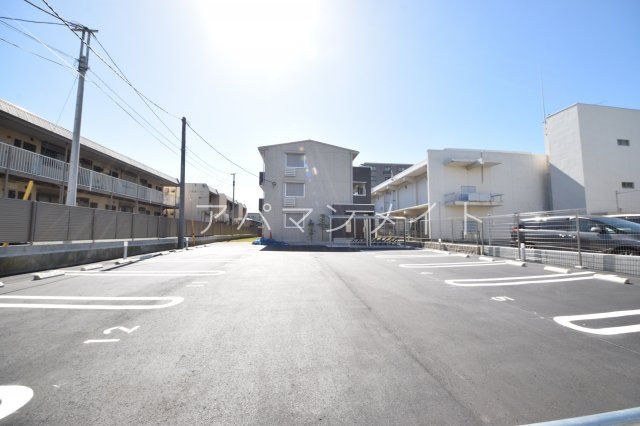 【駐車場】 | ＢＬＥＳＳ戸塚弥生台 | 駐車スペースです