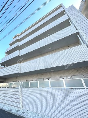 横浜市泉区中田南４丁目の賃貸マンションの外観|おしゃれな外観です♪