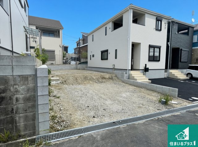 枚方市香里ケ丘　第5期　売土地の外観|周辺は落ち着いた街並みの住宅地！子育てがしやすい住環境です！